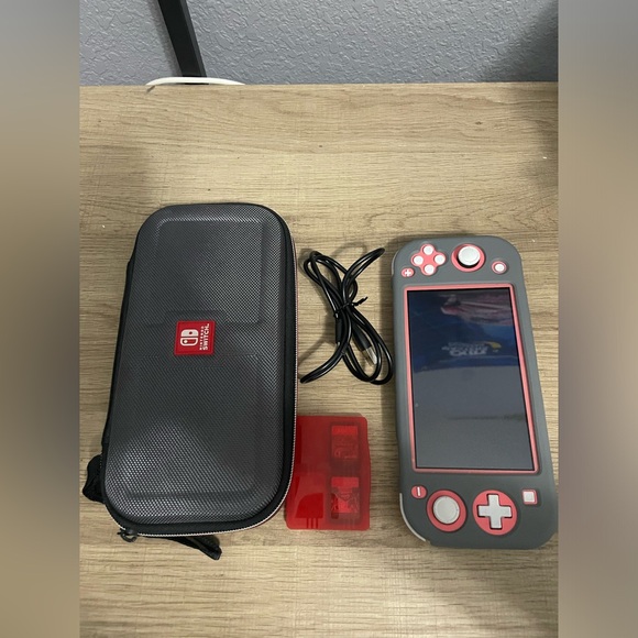 Nintendo Switch Lite Coral pink 32 GB Gaming Console Bundle With Case And Games - Picture 1 of 8